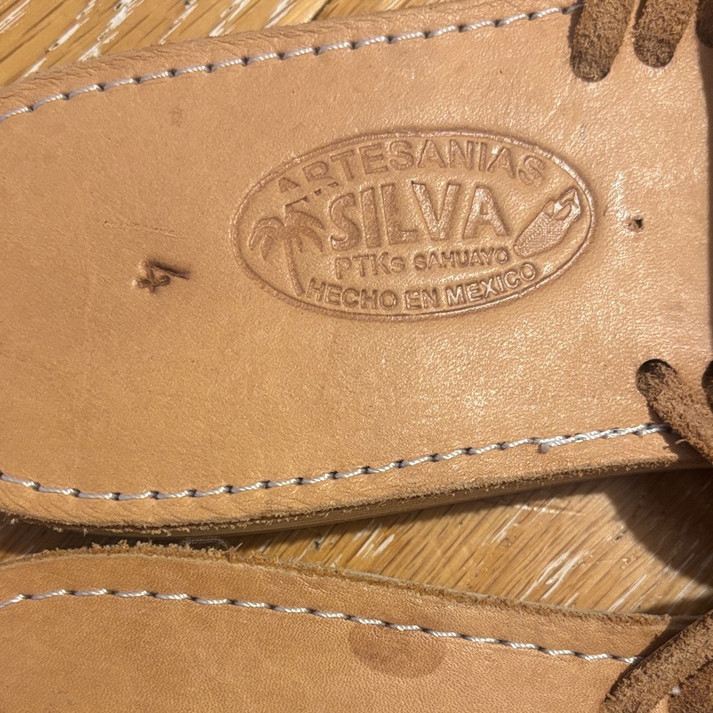 Women's slip on huaraches - Picture 4 of 4